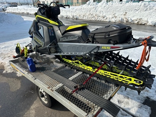 2022年製　ポラリス　スノーモービル　Polaris 　KHAOS155