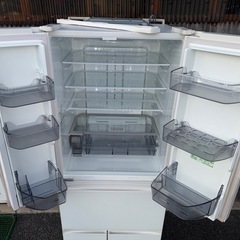 2021年製 東芝　ガラスパネル 6ドア フレンチドア冷蔵庫の画像