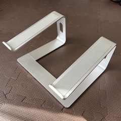 ノートPCスタンドの画像