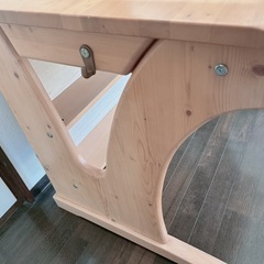 【引き出し付き】 無垢パイン材デスクの画像