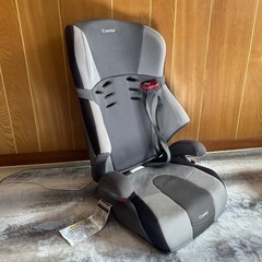 コンビのジュニアシートの画像