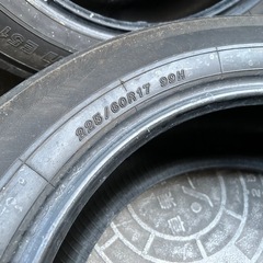 【あげます！】タイヤ4本セット　早いもの勝ち！の画像