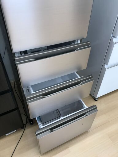 A-1772【リユースのサカイ野々市店】ジモティ来店特価‼  【ユニヴ】冷蔵庫　エスケイジャパン　SR-A140NF　2023　※動作チェック＆クリーニング済み A-1443【リユースのサカイ野々市店】ジモティ来店特価‼ 極美品 冷蔵庫 AQUA