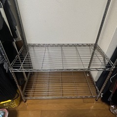 丈夫なメタルラックの画像