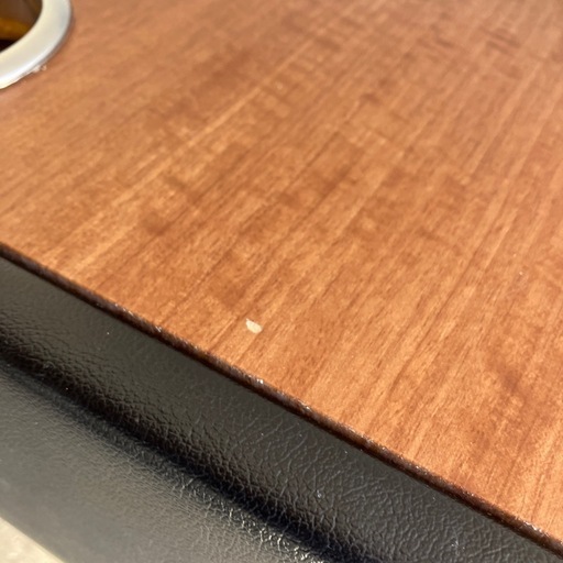 ハイエースセカンドシート
テーブル
