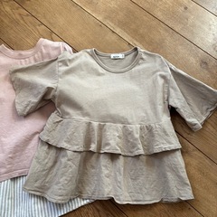 お話し中　くすみカラー　130サイズ　　の画像