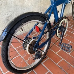 Jeep（ジープ）の20インチ折りたたみ自転車「JE-206G」の画像