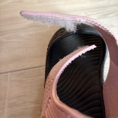 子供用サンダルの画像