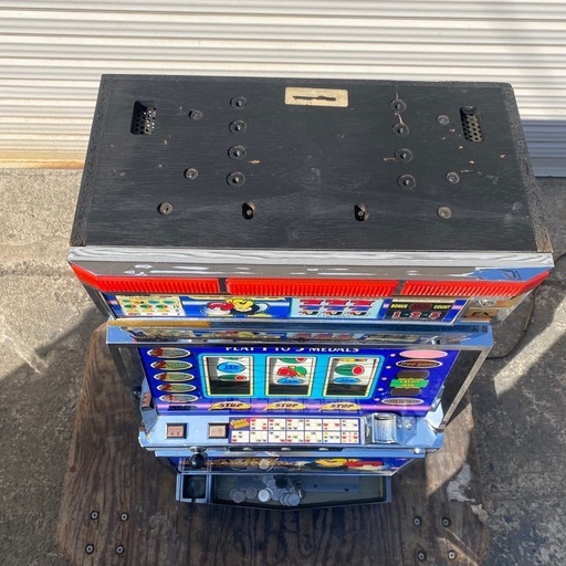 M0221801 宮城県 引き取り限定 ユニバーサル パチスロ実機 クランキーコンドル 実機 スロット 中古品 現状品