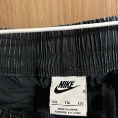 NIKEズボンの画像
