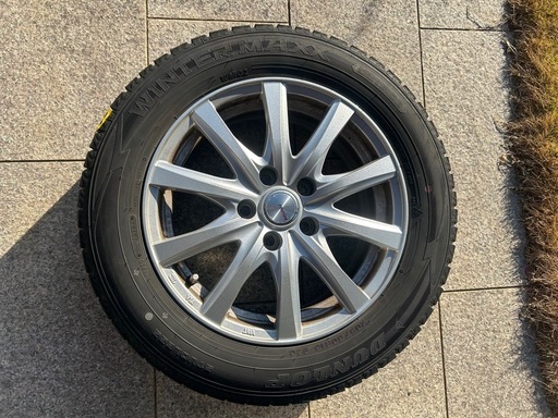 ダンロップ　スタッドレス　8部山　ウインターマックス　