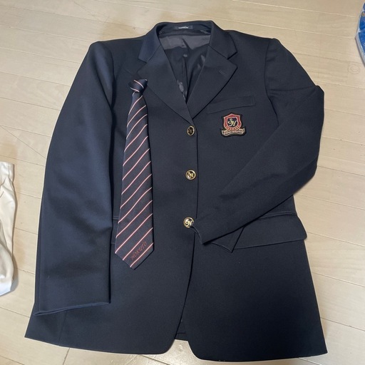 札幌北斗高校制服【投稿する時にオンライン決算になってしまいましたが直接の手渡しでお願いします。