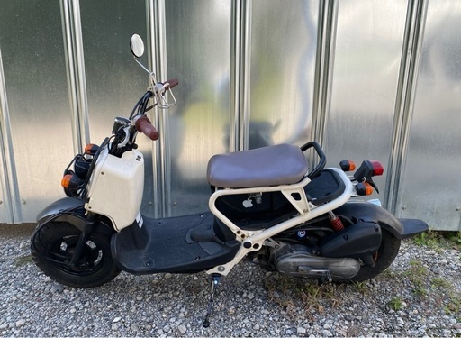 HONDA ZOOMER AF58 ホンダ　ズーマー　 白
