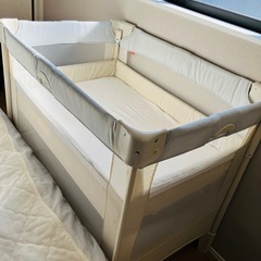 アップリカ ココネル エアー AB ホワイトグレー(WH) ( 1台 )/ アップリカ(Aprica) ( ベビーベッド 折りたたみ プレイヤード ミニ SG PSC )の画像