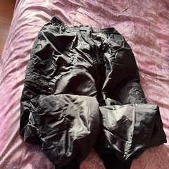 防寒ズボン👖
の画像