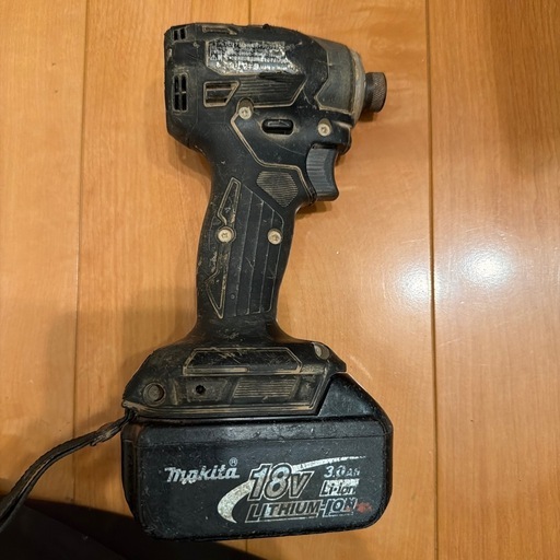 マキタ　TD173D インパクトドライバー