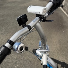 折りたたみ６段変速自転車の画像