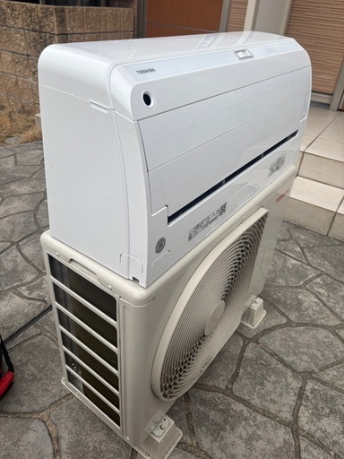 【売約済み】東芝　6畳　エアコンRAS-N221DXKS (W) 2024年製