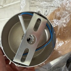 【新品】壁付けスポットライト LED シルバー 1灯タイプの画像