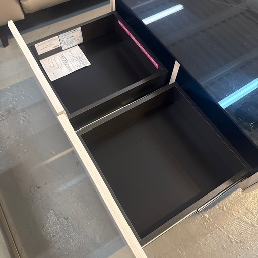 Meuble センターテーブル