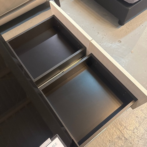 Meuble センターテーブル