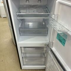 【リサイクルショップどりーむ荒田店】No.6048 冷蔵庫 ハイアール 2023年製 148L 人気のブラックカラーです(#^^#)b 美品です🎵の画像