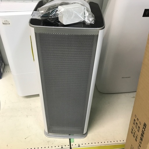 ジャングルジャングル貝塚店　空気清浄器　白　ホワイト　コンパクト　縦長　アラーム　CO2センサー　2021年製　付属品　中古　貝塚市　