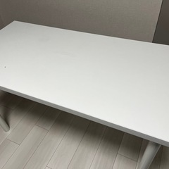 【ニトリ】デスクホワイトの画像