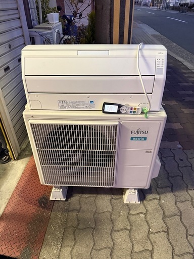 富士通14畳用エアコン