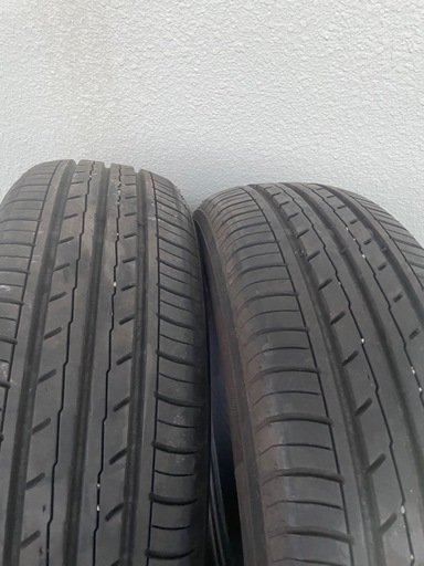 タイヤ２本185/65R15 
