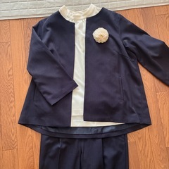 フォーマルスーツ　3点セット　ウォッシャブルの画像