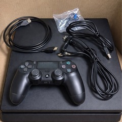 PS4 Pro CUH-7200Bの画像