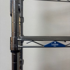 スチールラック　転倒防止付の画像