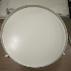 IKEA サイドテーブル　グラドム白の画像