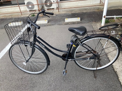 26インチ シティサイクルブラック 前カゴ付き