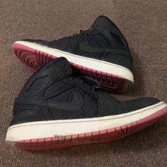 (まとめて取引は値引き)エアジョーダン23.5の画像