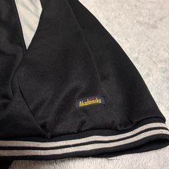 アカデミクス　AKADEMIXS 半袖ジャージ　XLサイズの画像