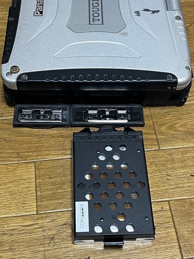 ジャンク☆Panasonic TOUGHBOOK CF-19 タフブック CF-19ZE289CJ SSD