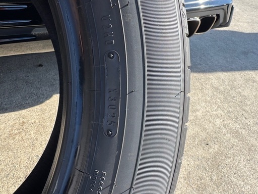 DUNLOP 225/60R18 2025年30週製造品 ラブ4 ハリアー アルファード    NX