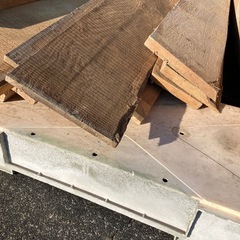 1枚単価　200-150cm 松　板　什器　イベント　古材　飲食店　材木の画像