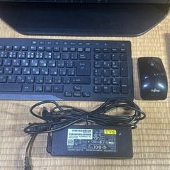 【爆速SSD換装済】富士通 FH90/A3 27型 16GB/SSD+HDDの画像