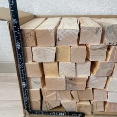 薪　木材詰め合わせ　80サイズ　21センチ　キャンプ　焚き火　BBQの画像