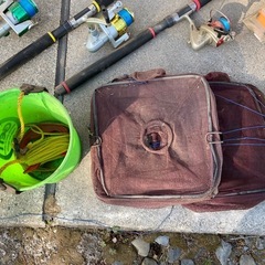 魚釣り道具一式　汚れあります。の画像