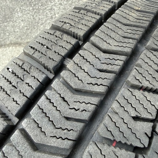 ヴォクシー  ノア セレナに。195/65R15 ブリヂストンBLIZZAK VRX2 スタッドレスアルミホイールセット