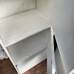 ホワイトラックの画像