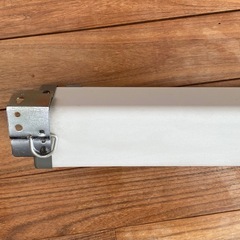 プロジェクター用本格スクリーン80インチの画像