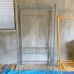 【出品停止】ハンガーラック　スチール　収納　棚の画像