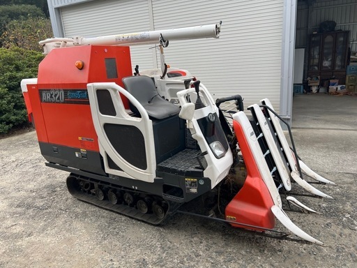 クボタ　コンバイン　AR320  トレーラー
