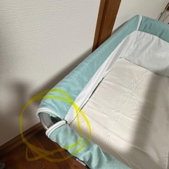 ベビーベッド　無料の画像