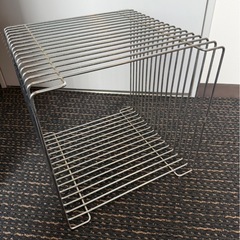 パントン ワイヤー シェルフ シングルサイズ クロームタイプの画像